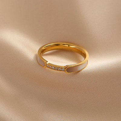 High-End Luxury Diamond-Encrusted White Mother-Of-Pearl Titanium Steel Ring For Women, Fashionable And Versatile, With Six Diamonds, White Mother-Of-Pearl, Non-Fading Ring