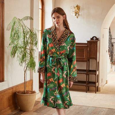 Women's Autumn And Winter Velvet Nightgown